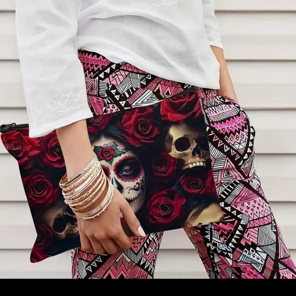 Day of the Dead Themed Cosmetic Bag - Picture 3 of 4